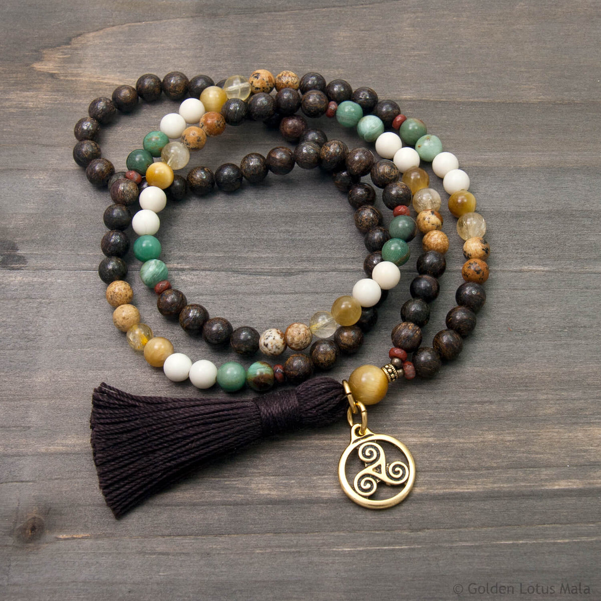 Triskelion Mala - Bronzite, Agate, Citrine, Tiger Eye